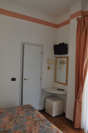 Imagen de la habitación del Hotel Piccinelli. Foto 9