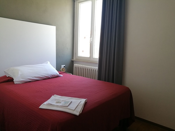 Imagen de la habitación del Hotel Piccola Firenze. Foto 13