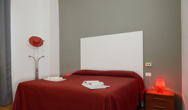 Imagen de la habitación del Hotel Piccola Firenze. Foto 17