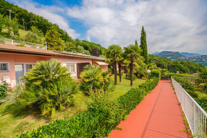 Imagen de los exteriores del Hotel Piccola Italia Resort. Foto 13