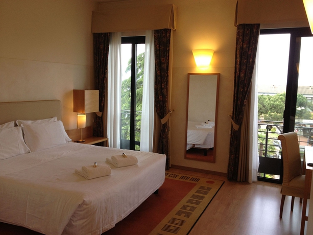 Imagen de la habitación del Hotel Piccola Vela. Foto 4