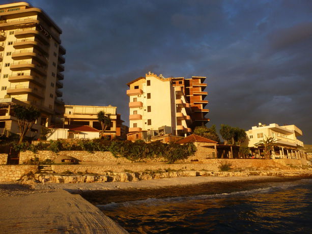 Imagen de los exteriores del Hotel Piccolino. Foto 13