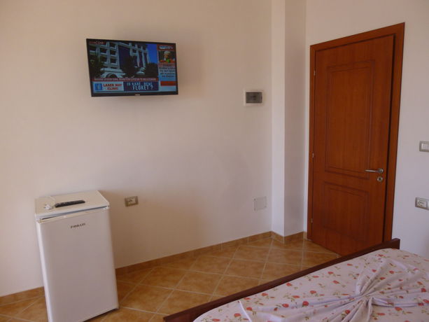 Imagen de los exteriores del Hotel Piccolino. Foto 14