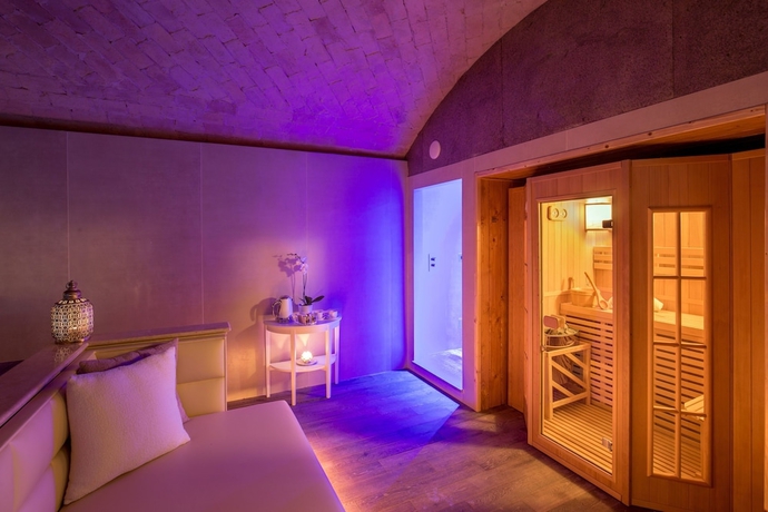 Imagen de la piscina del Hotel Piccolo Borgo. Foto 18