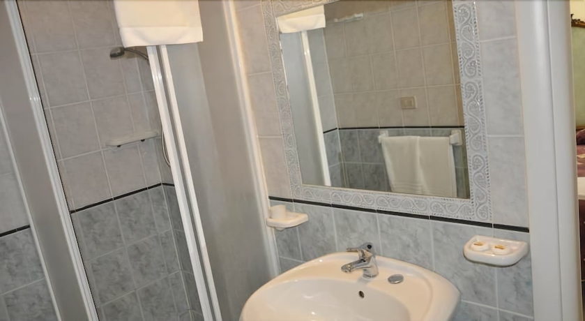 Imagen de la habitación del Hotel Piccolo Casa Mia. Foto 15