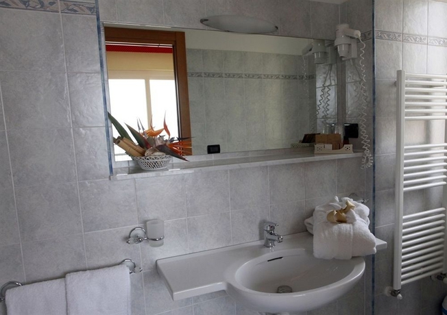 Imagen de la habitación del Hotel Piccolo, Diano Marina. Foto 3