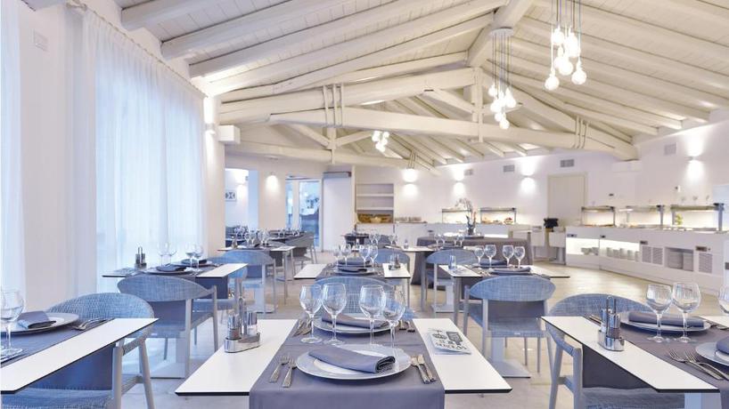 Imagen del bar/restaurante del Hotel Piccolo Hotel - Adults Only. Foto 2
