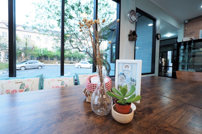 Imagen del bar/restaurante del Hotel Piccolo House. Foto 3