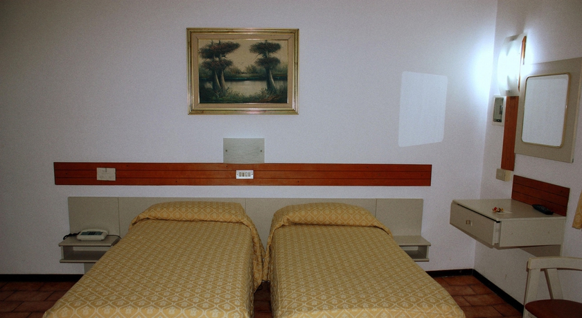 Imagen de la habitación del Hotel Piccolo, Milán. Foto 11