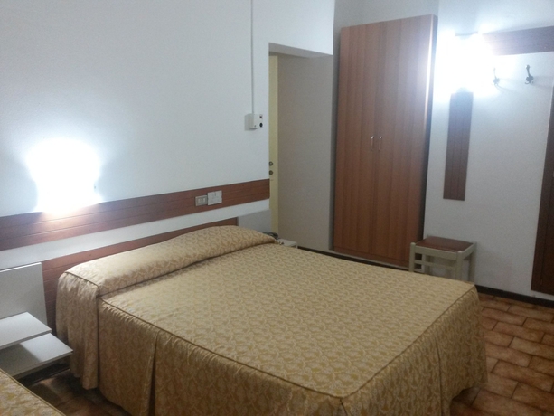 Imagen de la habitación del Hotel Piccolo, Milán. Foto 12