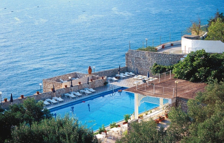 Imagen de la piscina del Hotel Piccolo Mondo. Foto 14