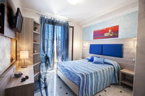 Imagen de la habitación del Hotel Piccolo Mondo, San Vito Lo Capo. Foto 8
