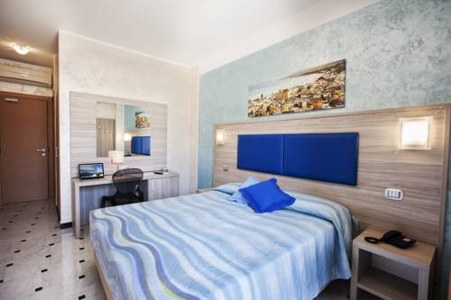 Imagen general del Hotel Piccolo Mondo, San Vito Lo Capo. Foto 1