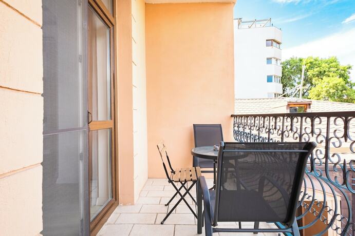 Imagen general del Hotel Piccolo Mondo by CityBookings. Foto 4
