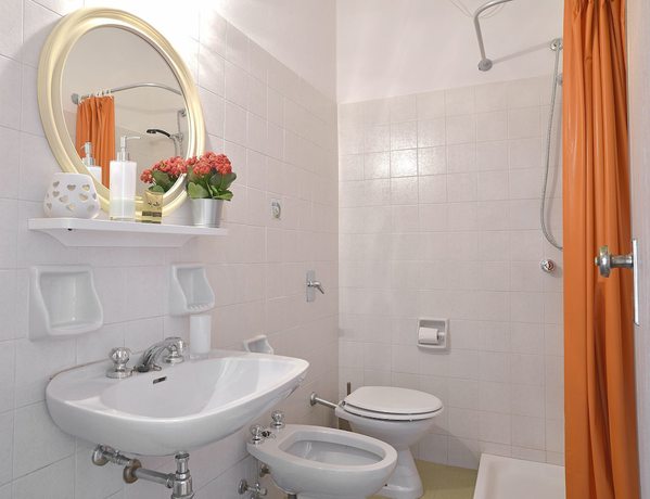 Imagen de la habitación del Hotel Piccolo Orso Bruno. Foto 5