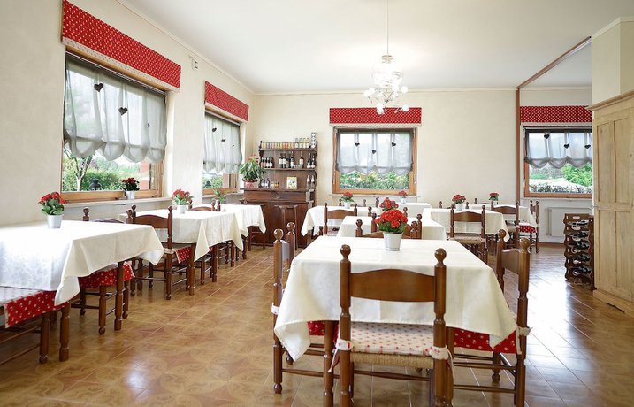 Imagen del bar/restaurante del Hotel Piccolo Orso Bruno. Foto 3