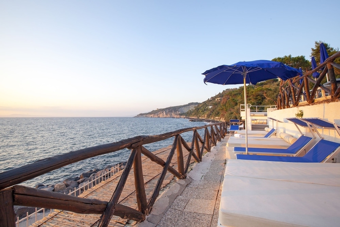 Imagen de los exteriores del Hotel Piccolo Paradiso, Massa Lubrense. Foto 15