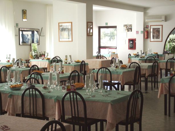Imagen del bar/restaurante del Hotel Piccolo Paradiso, Peschici. Foto 3