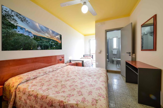 Imagen de la habitación del Hotel Piccolo Paradiso, Peschici. Foto 11