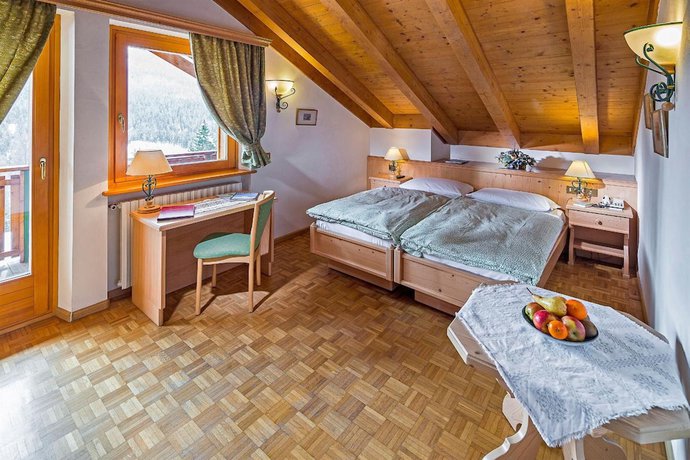 Imagen de la habitación del Hotel Piccolo Pocol. Foto 18