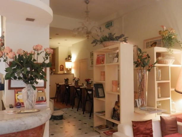 Imagen de los interiores del Hotel Piccolo Puccini. Foto 16