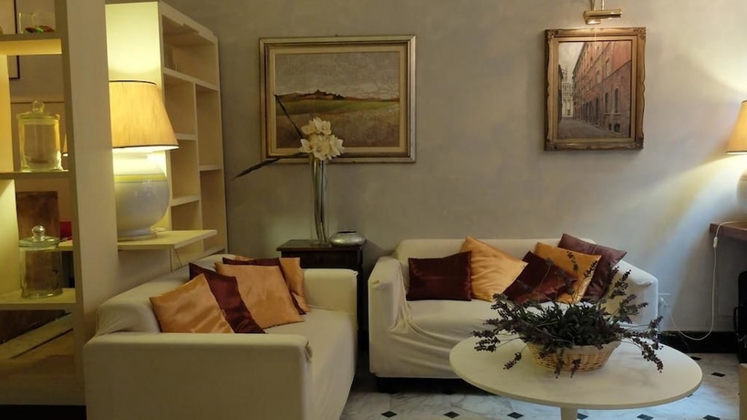 Imagen del bar/restaurante del Hotel Piccolo Puccini. Foto 2