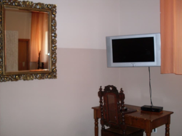 Imagen de la habitación del Hotel Piccolo Ritz. Foto 14