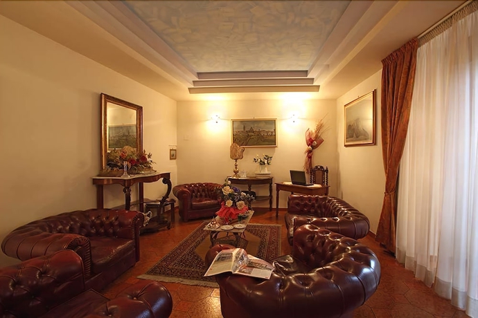 Imagen de los interiores del Hotel Piccolo Ritz. Foto 18