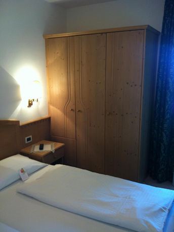 Imagen de la habitación del Hotel Piccolo Sciliar. Foto 10