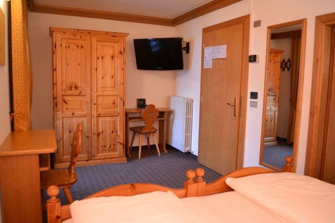 Imagen de la habitación del Hotel Piccolo Tibet. Foto 11