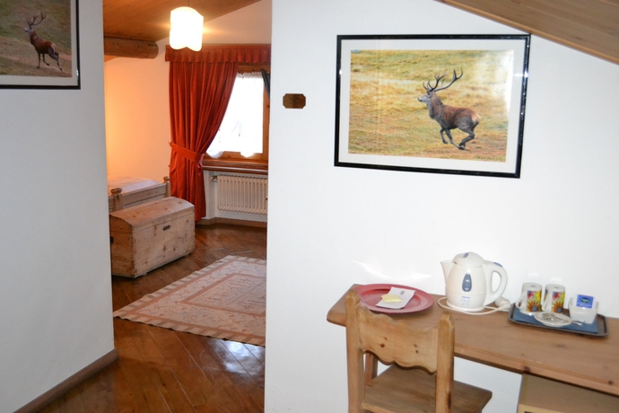 Imagen de la habitación del Hotel Piccolo Tibet. Foto 13