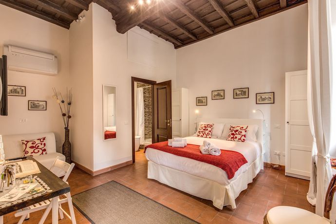 Imagen de la habitación del Hotel Piccolo Trevi Suites. Foto 5