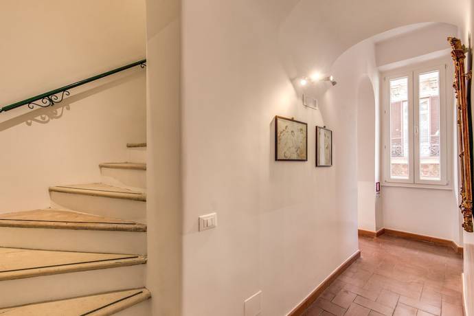Imagen de los interiores del Hotel Piccolo Trevi Suites. Foto 19