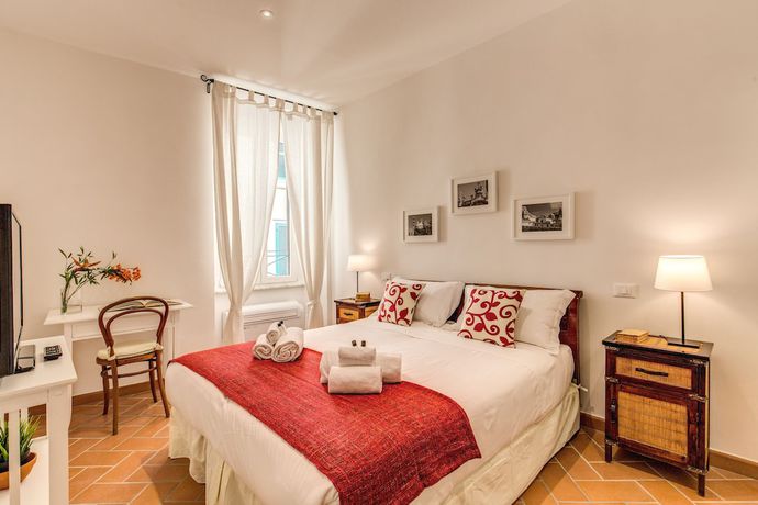 Imagen de la habitación del Hotel Piccolo Trevi Suites. Foto 8