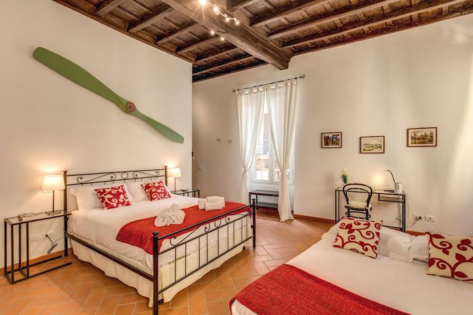 Imagen de la habitación del Hotel Piccolo Trevi Suites. Foto 11