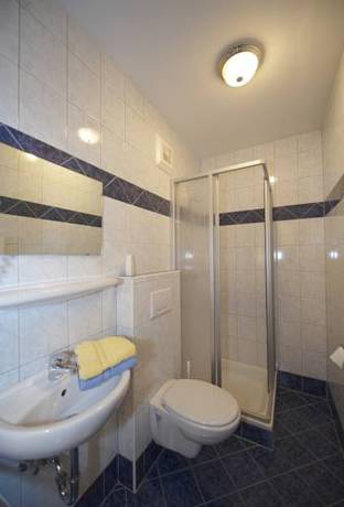 Imagen de la habitación del Hotel Pichler, Reitdorf. Foto 6