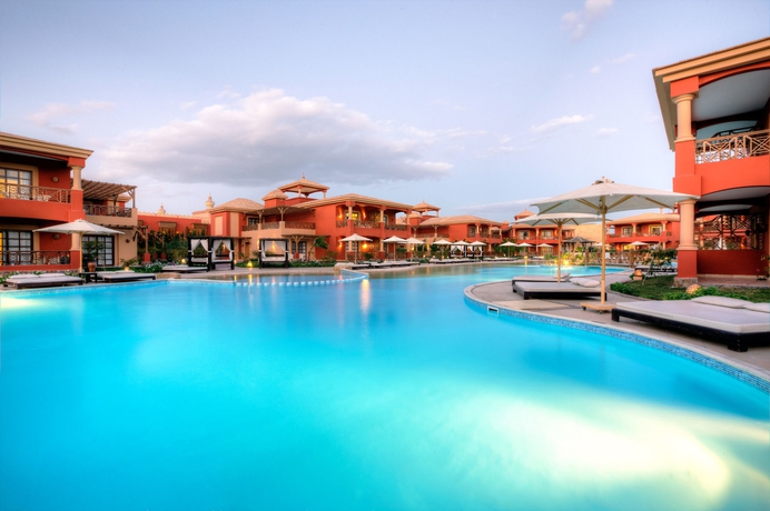 Imagen de la piscina del Hotel Pickalbatros Alf Leila Wa Leila Resort - Neverland Hurghada. Foto 11