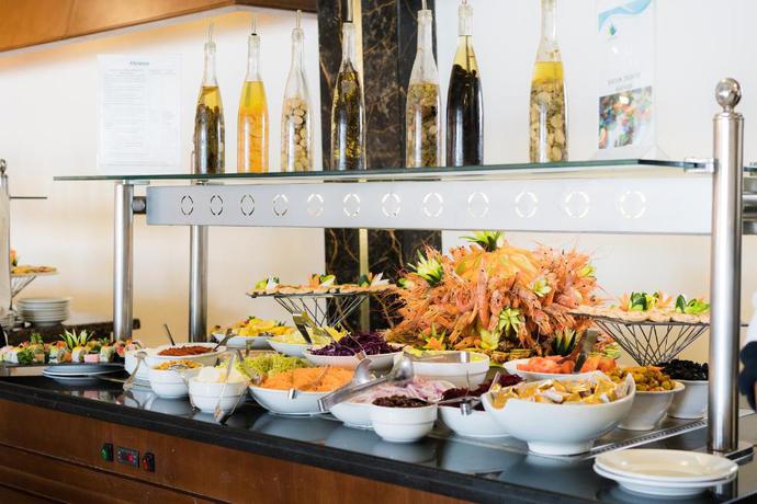 Imagen del bar/restaurante del Hotel Pickalbatros Aqua Fun Club All Inclusive. Foto 3