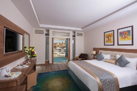 Imagen de la habitación del Hotel Pickalbatros Aqua Park Sharm El Sheikh. Foto 9