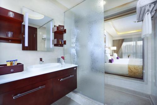 Imagen de la habitación del Hotel Pickalbatros Blu Spa Resort - Adults Friendly 16 Years Plus. Foto 17
