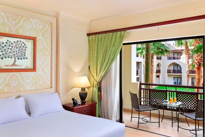 Imagen de la habitación del Hotel Pickalbatros Oasis Port Ghalib. Foto 11