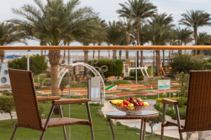 Imagen de la habitación del Hotel Pickalbatros Royal Moderna Sharm and Aqua Park. Foto 8