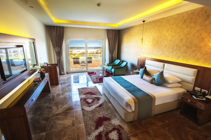 Imagen de la habitación del Hotel Pickalbatros Royal Moderna Sharm and Aqua Park. Foto 17