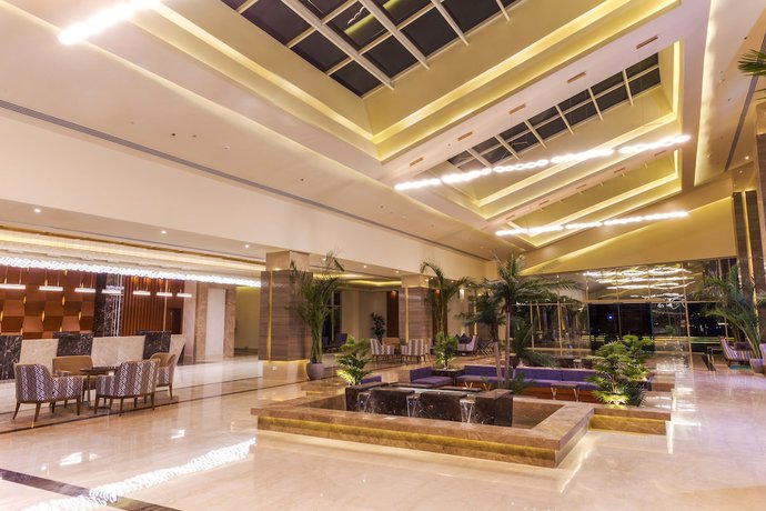 Imagen de los interiores del Hotel Pickalbatros Sea World Resort - Marsa Alam. Foto 18