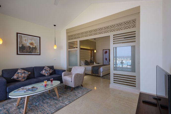 Imagen de la habitación del Hotel Pickalbatros Sea World Resort - Marsa Alam. Foto 10