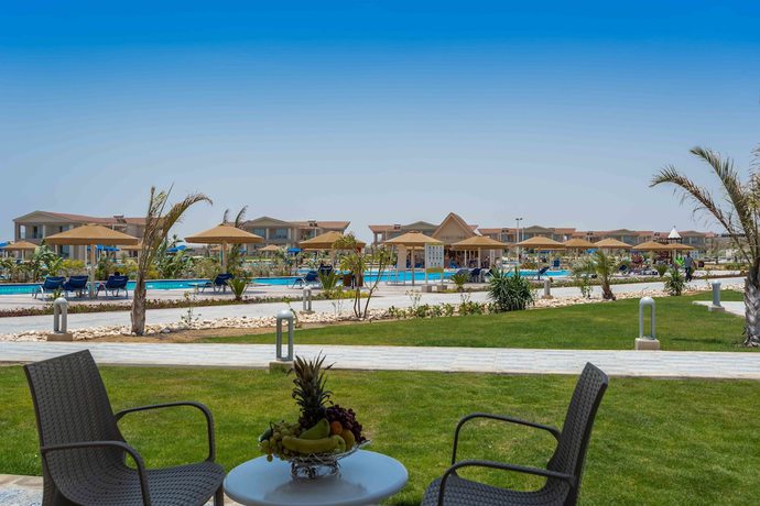 Imagen de los exteriores del Hotel Pickalbatros Sea World Resort - Marsa Alam. Foto 16