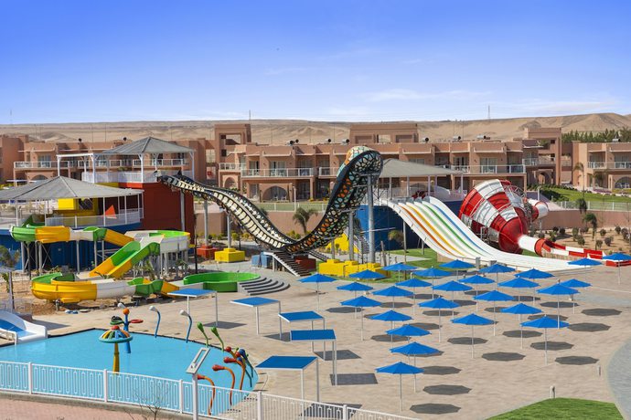 Imagen de la piscina del Hotel Pickalbatros Water Valley Resort - Neverland Hurghada. Foto 16