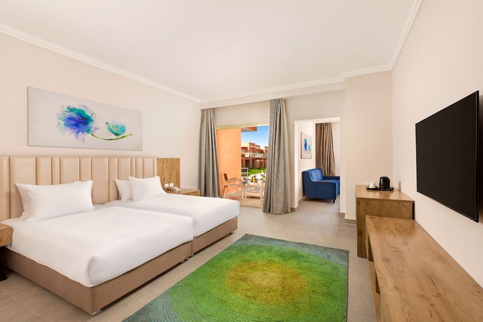 Imagen de la habitación del Hotel Pickalbatros Water Valley Resort - Neverland Hurghada. Foto 7