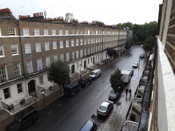 Imagen general del Hotel Pickwick Hall - Hostel. Foto 2