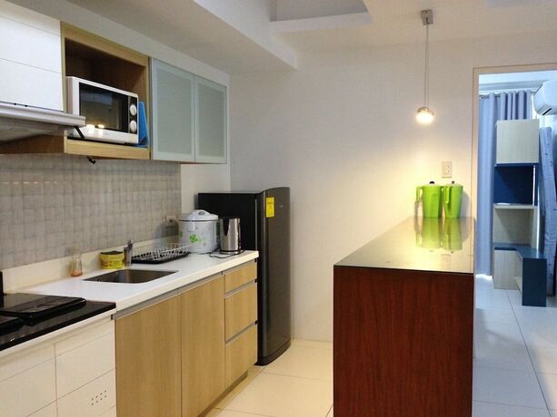 Imagen general del Hotel Pico De Loro Hamilo Coast Guest House. Foto 4